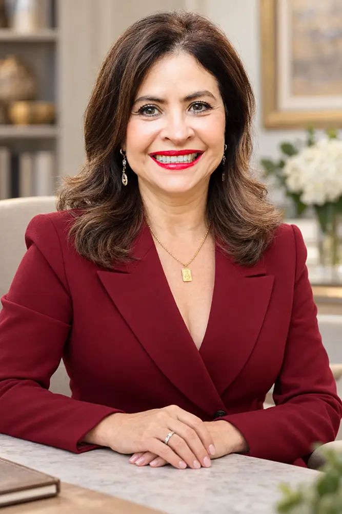 Cinthya CEO CCLS Houston